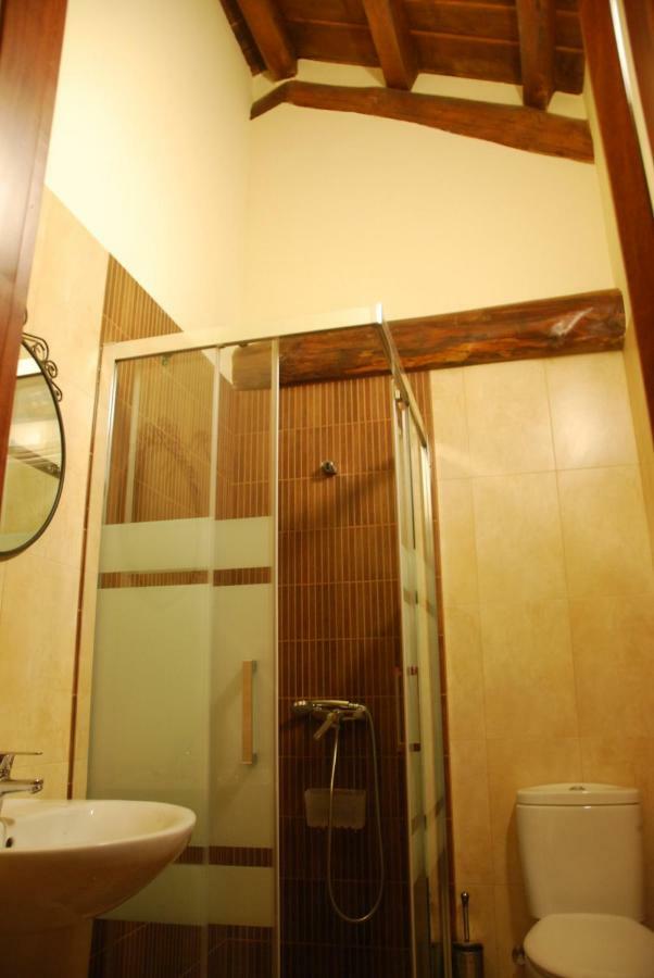 Isabel Artemis Es Apartment San Tirso de Abres Ngoại thất bức ảnh